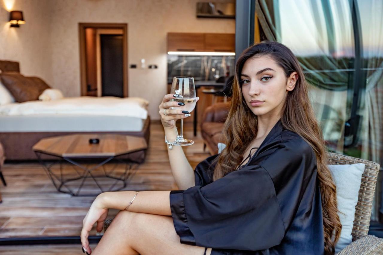 Apartmani Tiske Noci Bečej Esterno foto