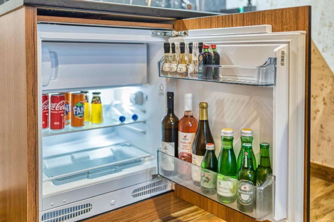 Apartmani Tiske Noci Bečej Esterno foto